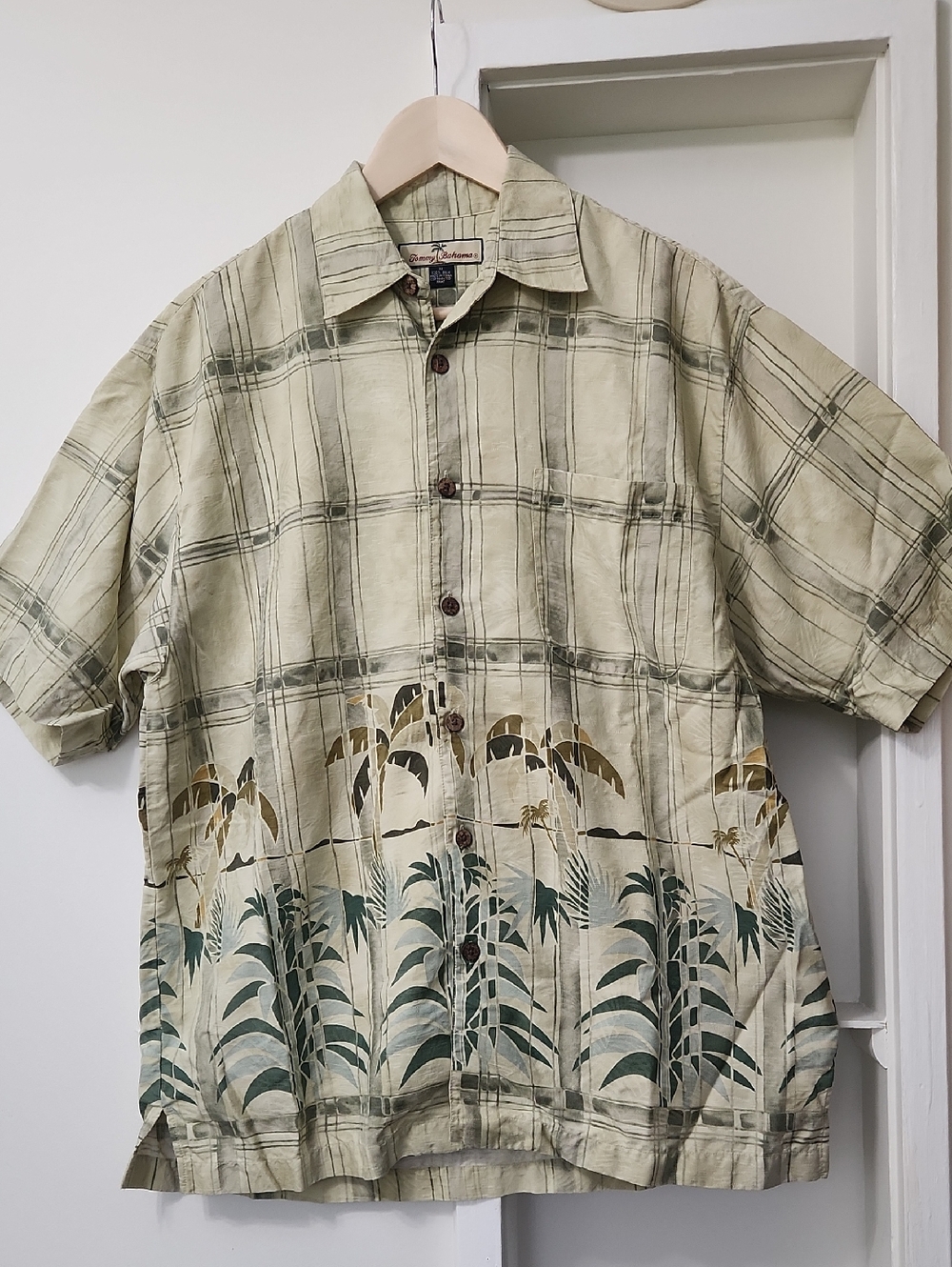 Tommy Bahama Men's Silk Hawaiian Aloha Shirt Button Down Size M